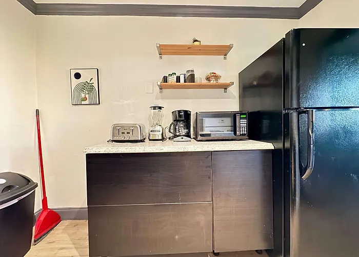 Downtown 24H Concierge 3 Bds 2Br Onsite Parking Lm706