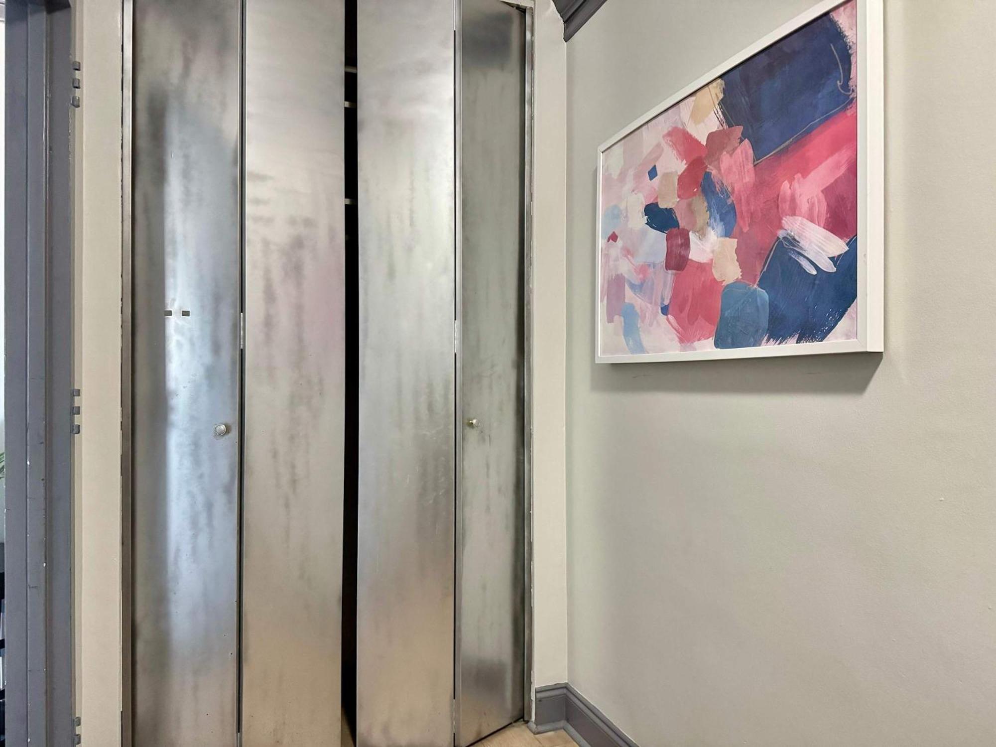 Downtown 24h Concierge 3 Bds 2br Onsite Parking Lm706 Apartment
